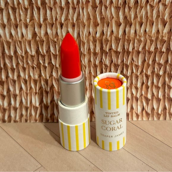 DRAPER JAMES REESE WITHERSPOON SUGAR CORAL TINTED FRESH LIP BALM MOISTUR… - Picture 2 of 5